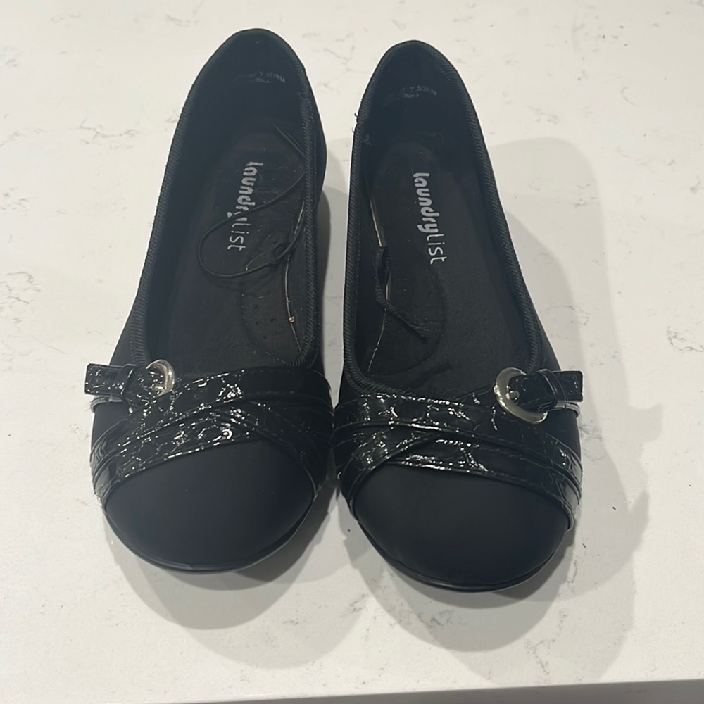 Black flats